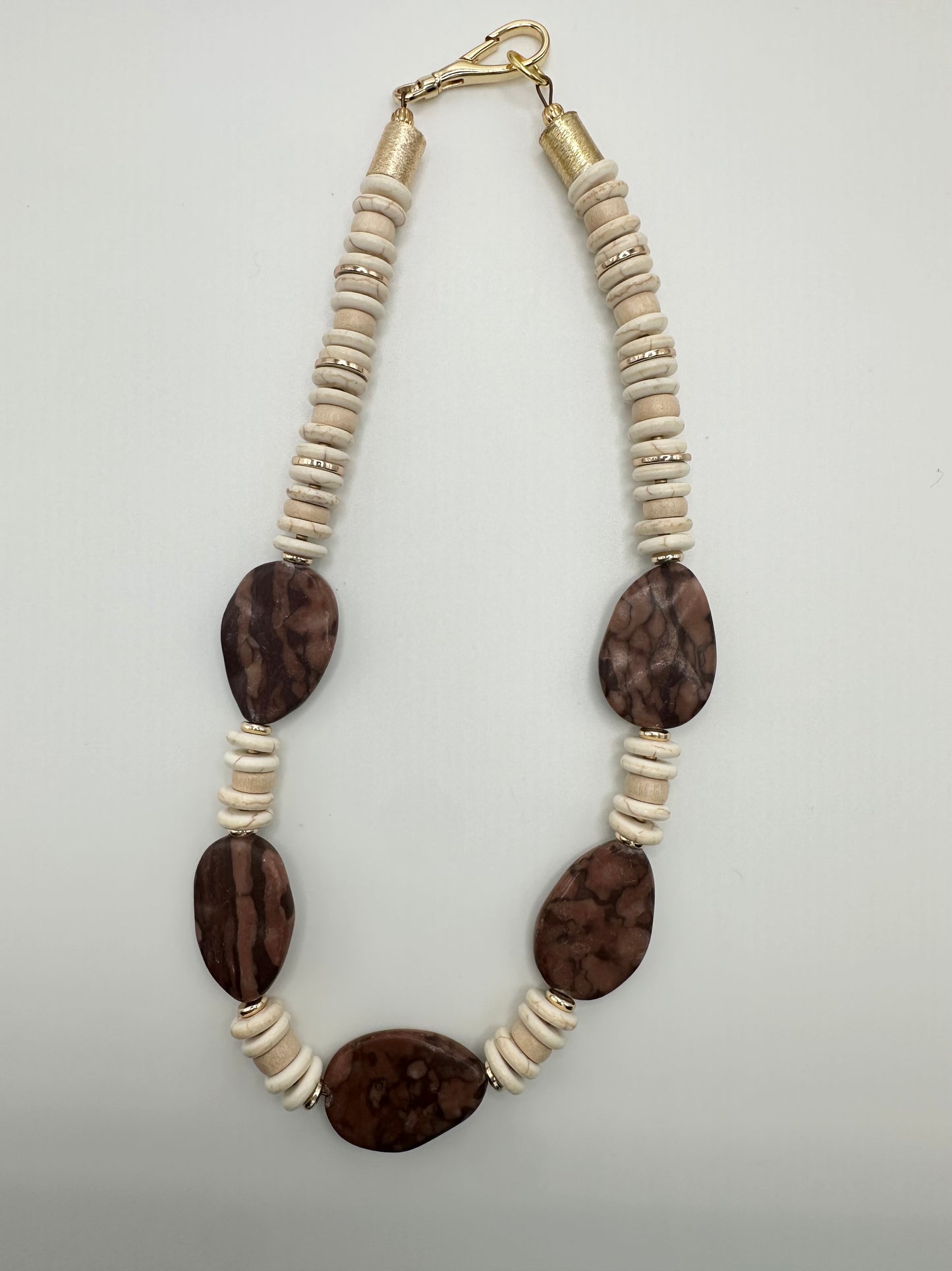 Wild Nest: brown and cream