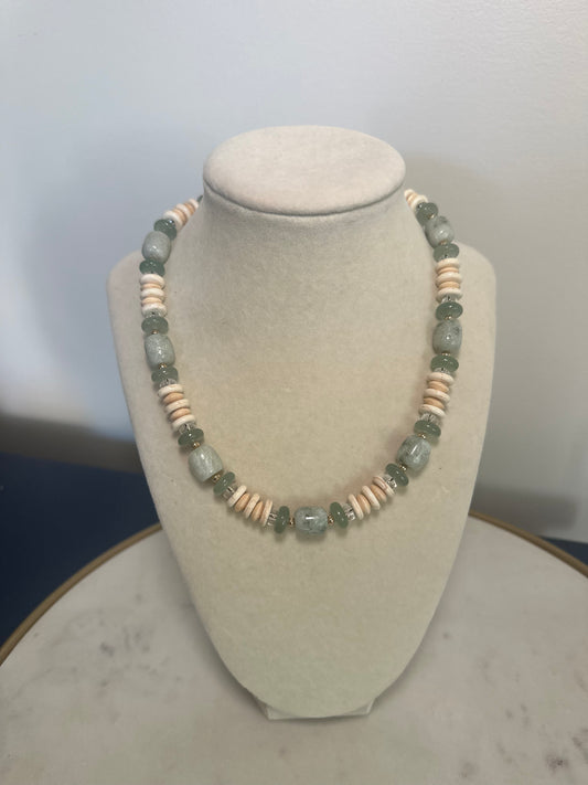 Wild Nest: Green and Tan