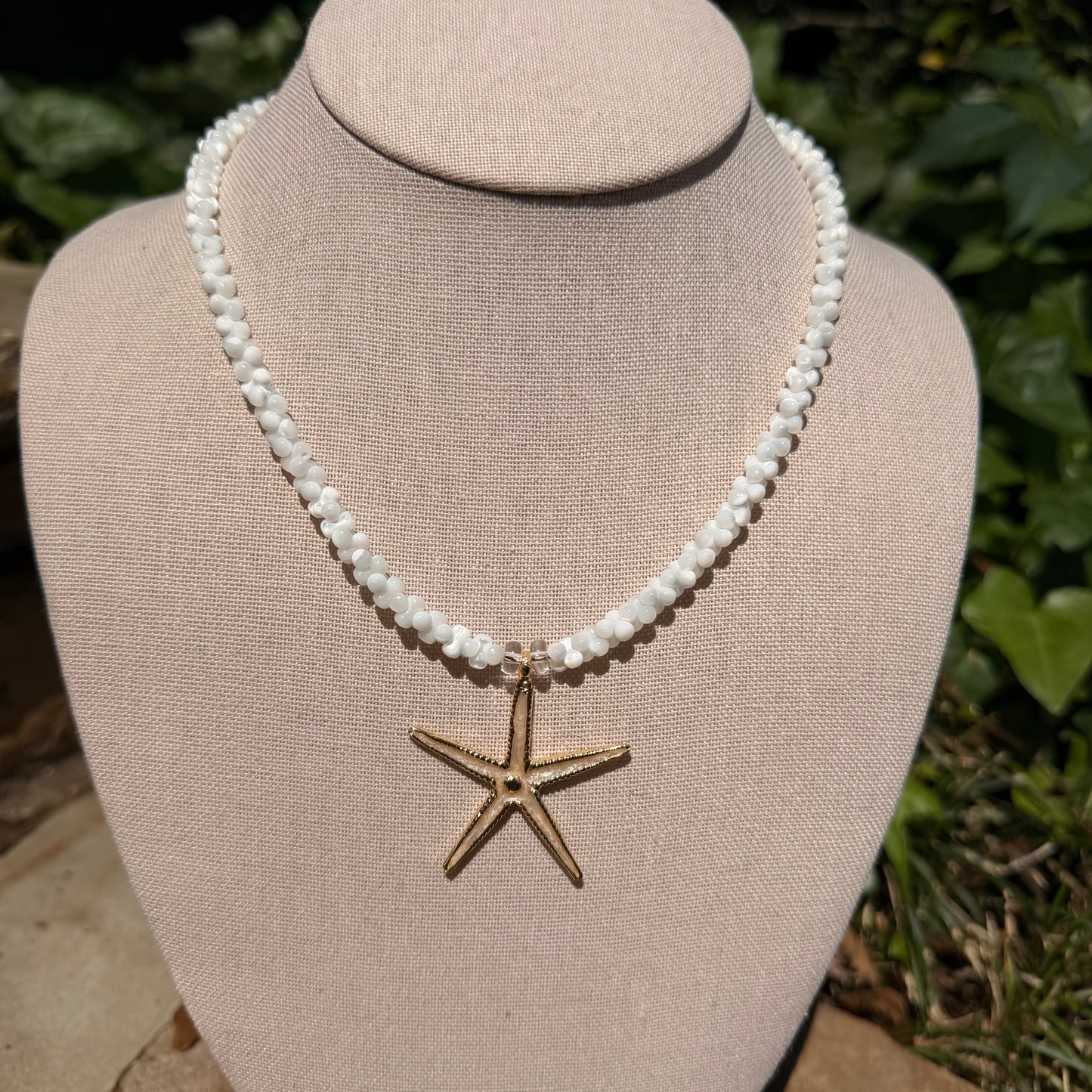 Beachy: starfish pendant with matching beads