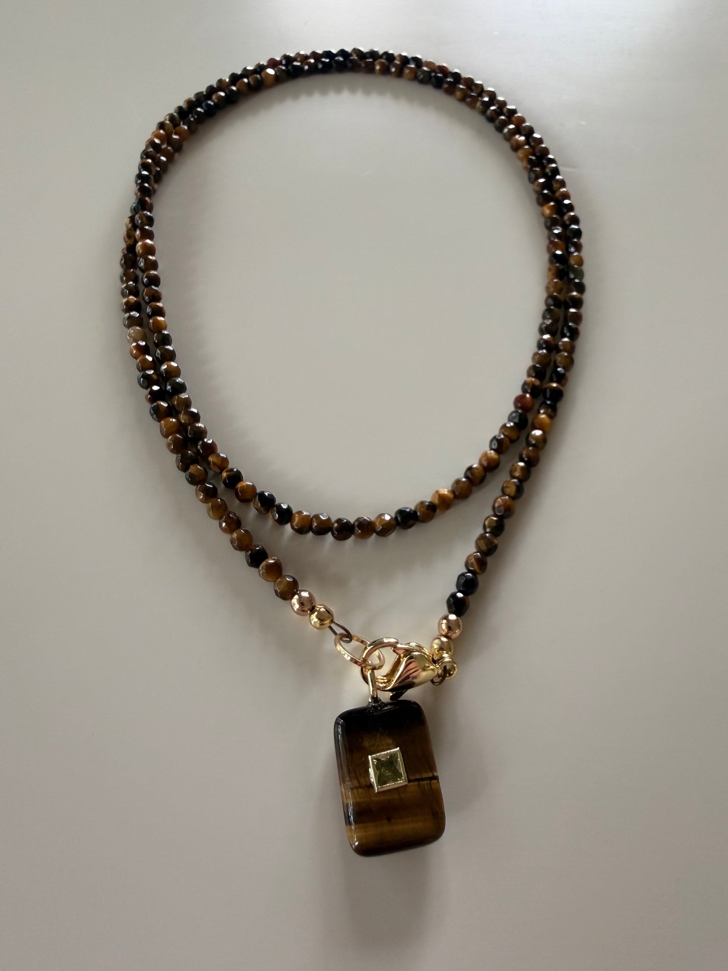 Double wrap: tigers eye with a matching pendant
