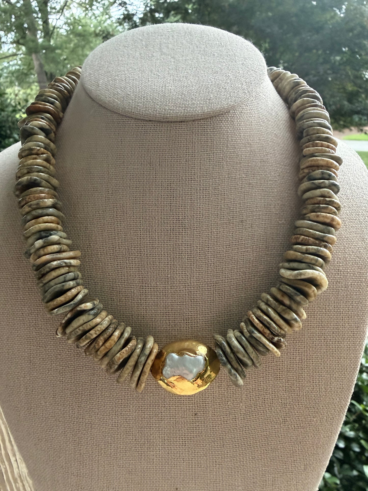 Quarry: chunky neutrals with a gold and pearl center stone
