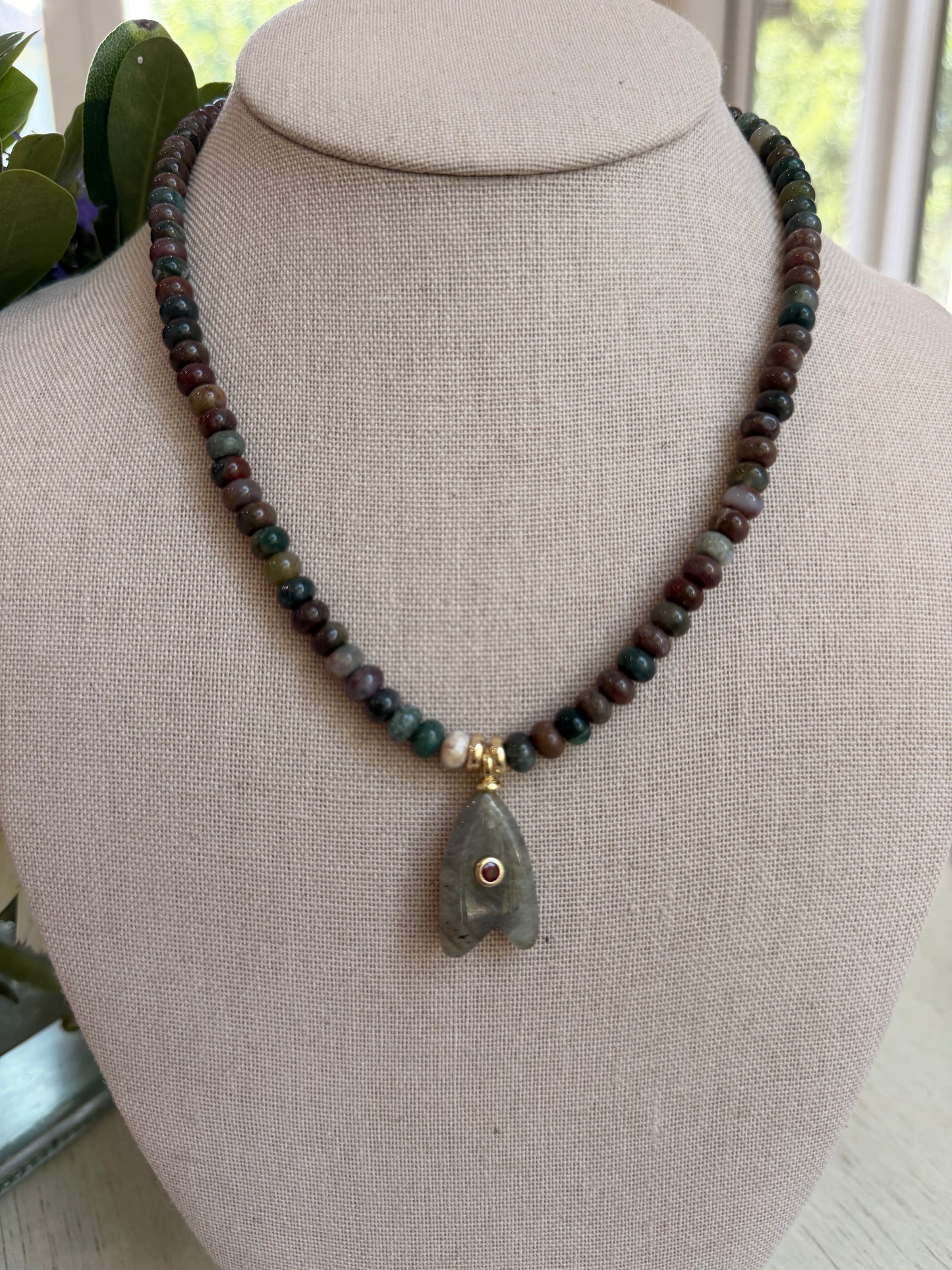 Flock: labradorite fish with fall tones