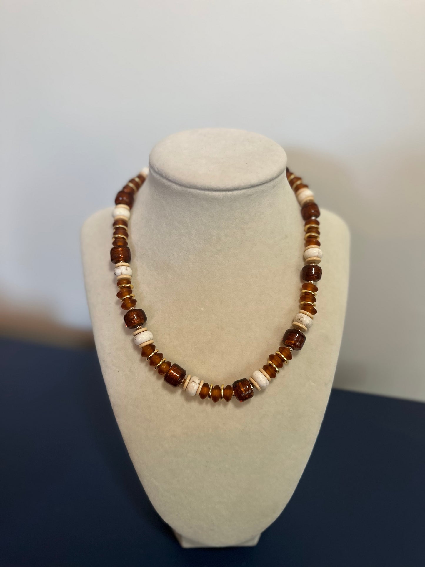 Wild Nest: bronze and cream