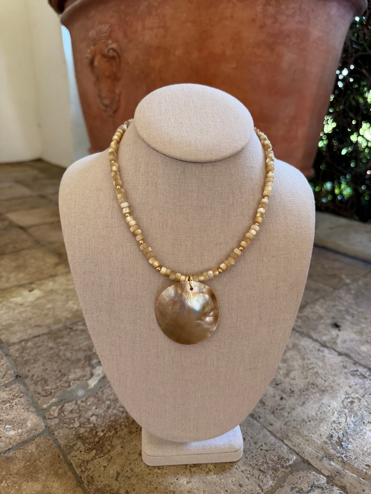 Beachy: mother of pearl with beachy pendant options