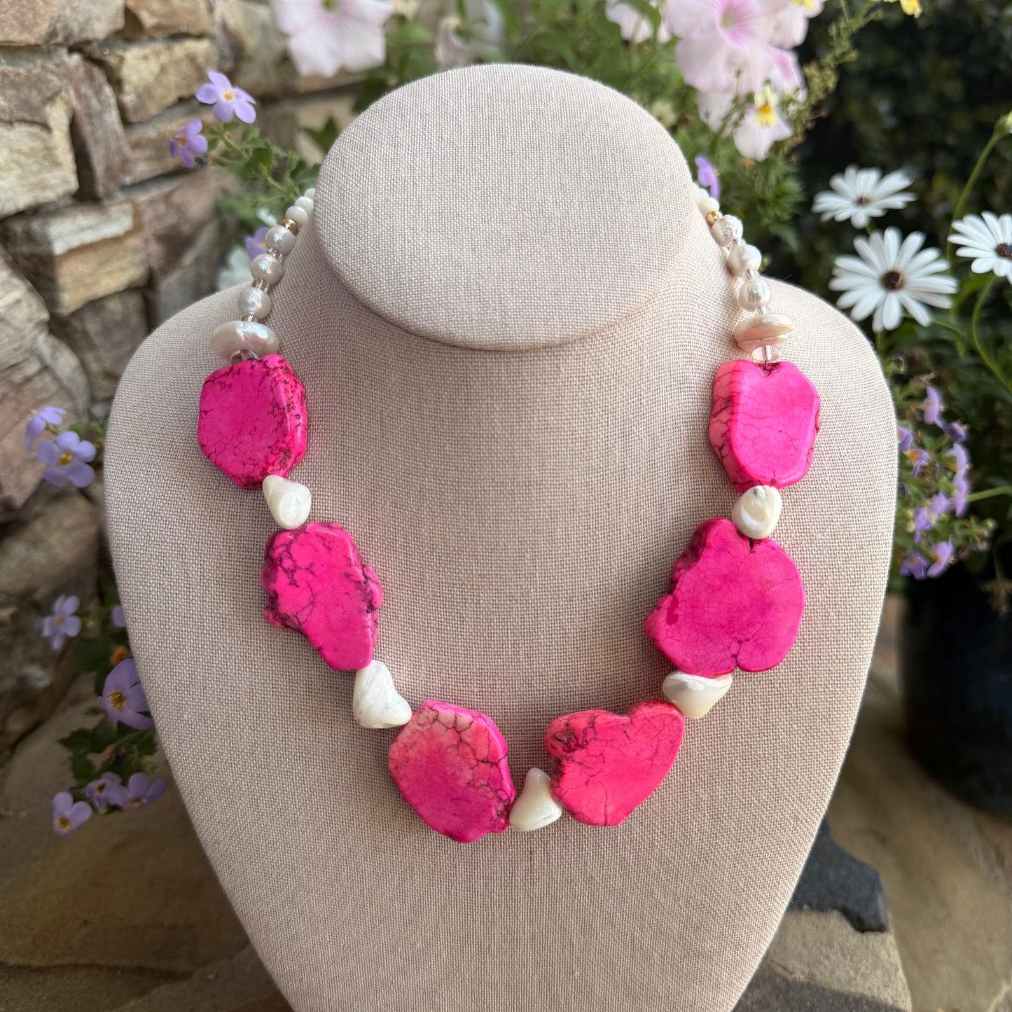 Quarry: Pink Magnesite and pearls