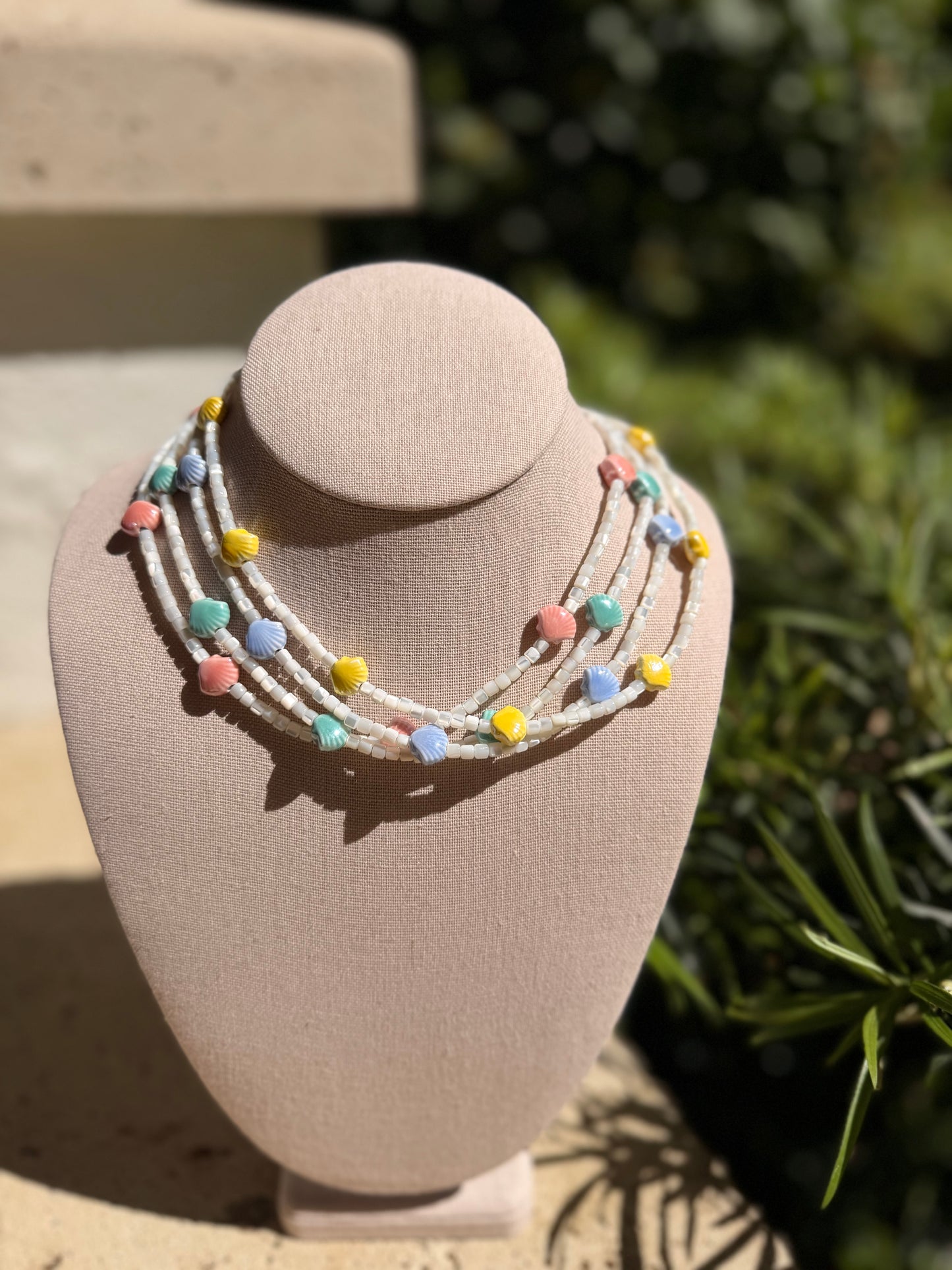Minis: mother of pearl with mini shells