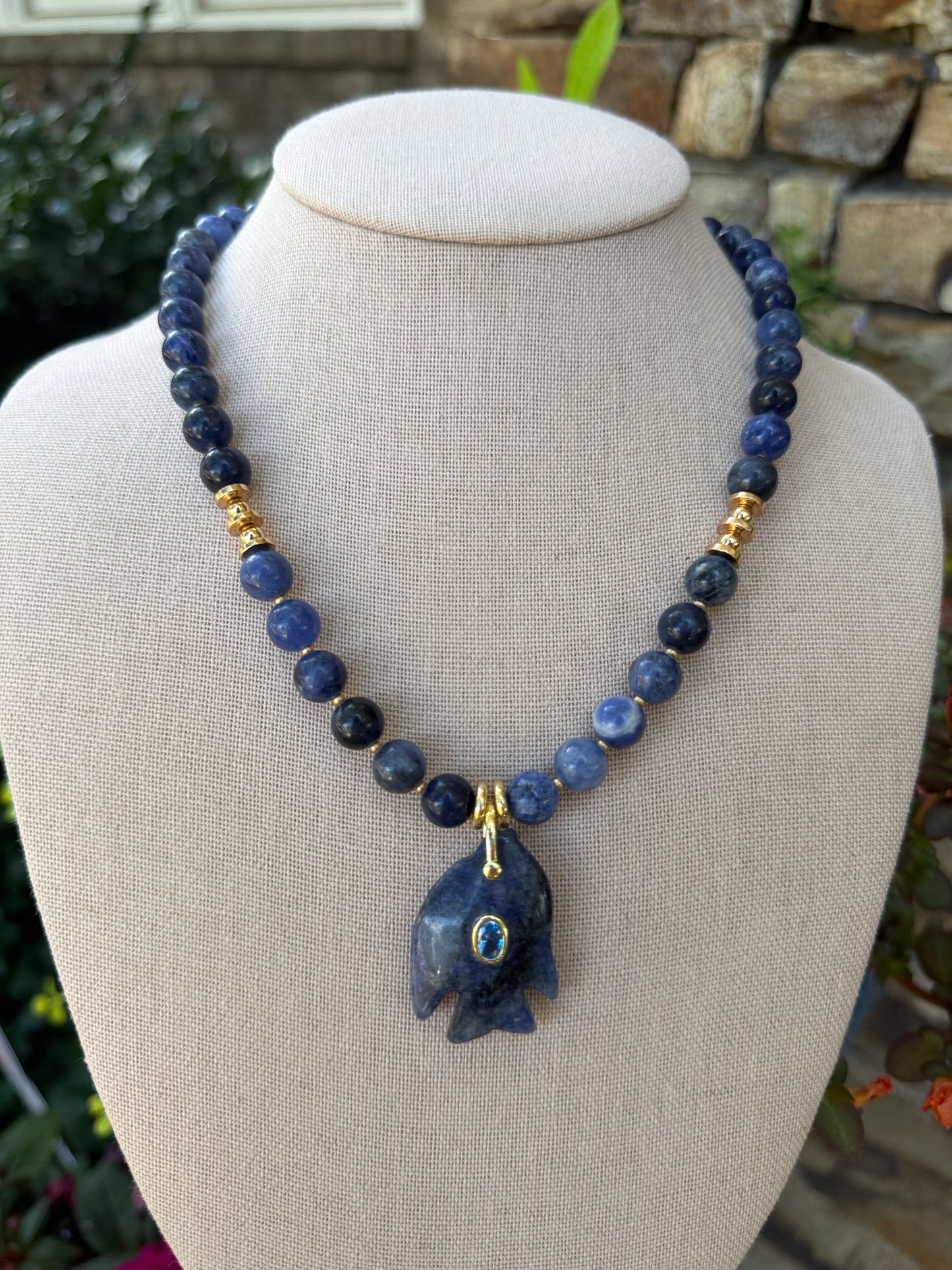 Flock: navy blue fish