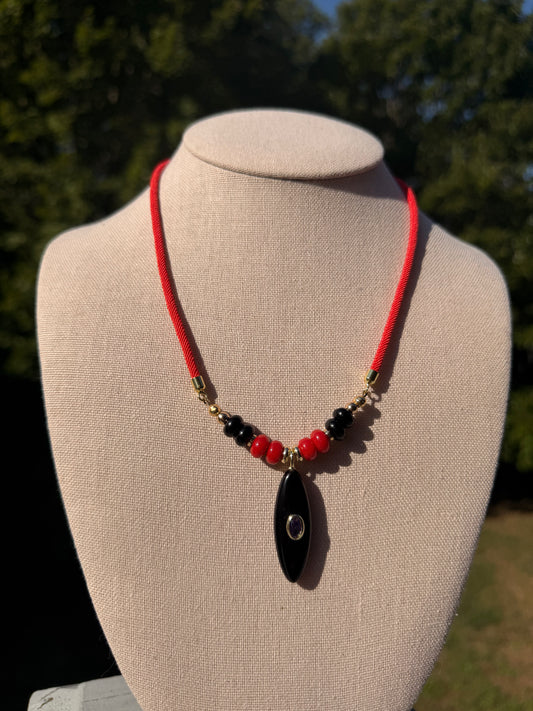 Game Day🏈: adjustable red cord with black pendant