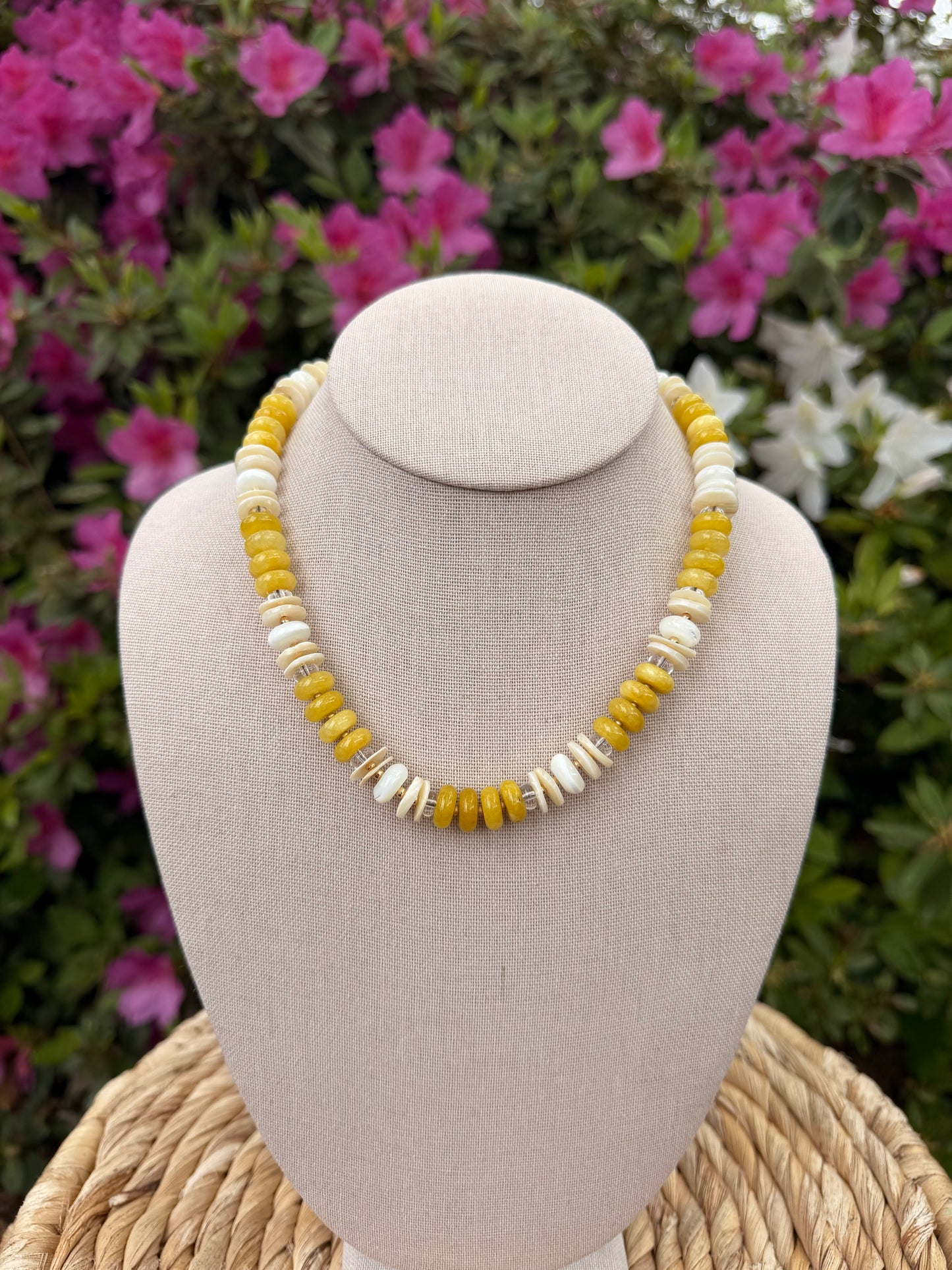 Flock: yellow, shells and mother of pearl