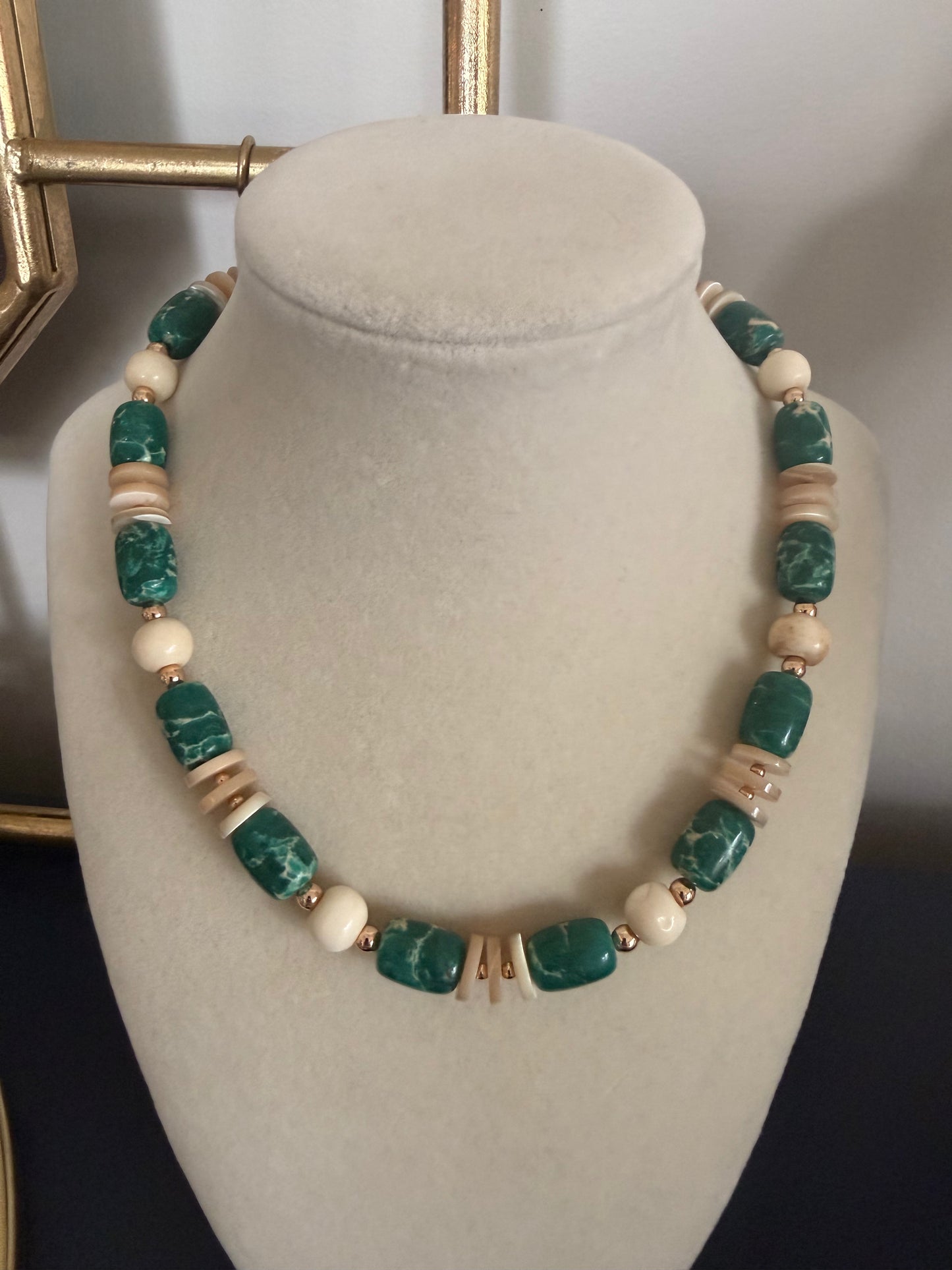 Flock: Green with shells