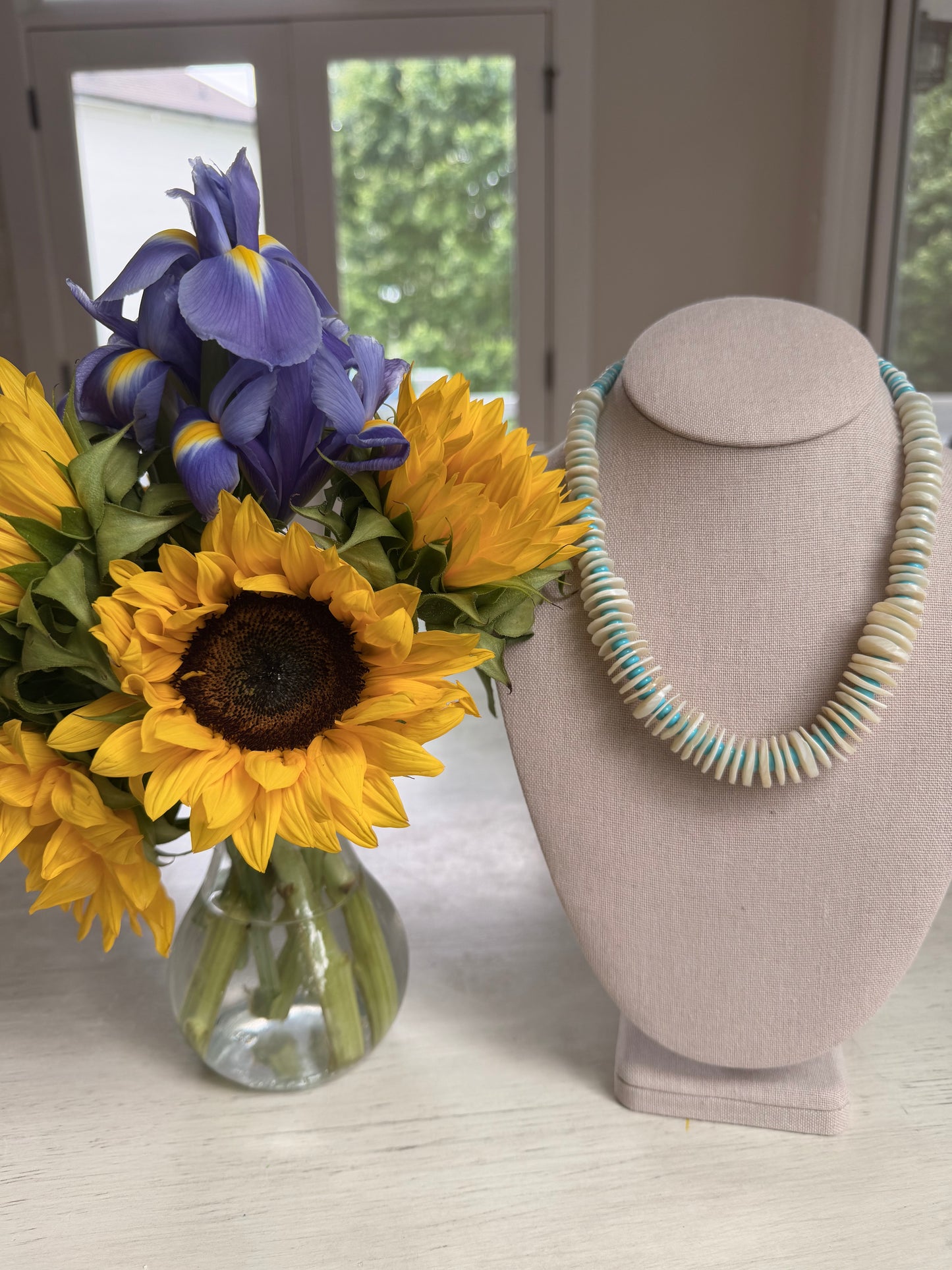 Beachy: shells with turquoise spacers