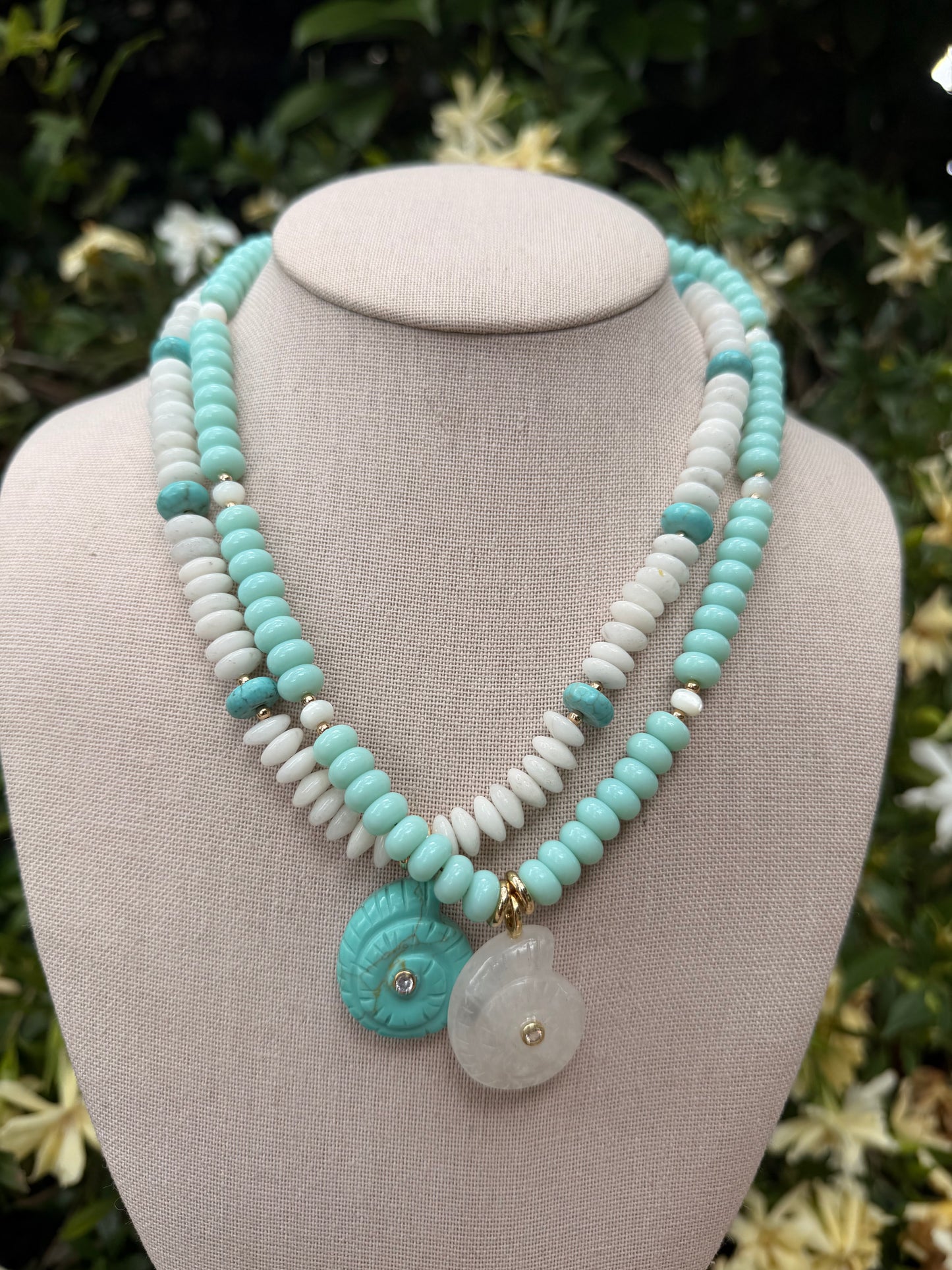 Beachy: mint or white beads with shell pendant